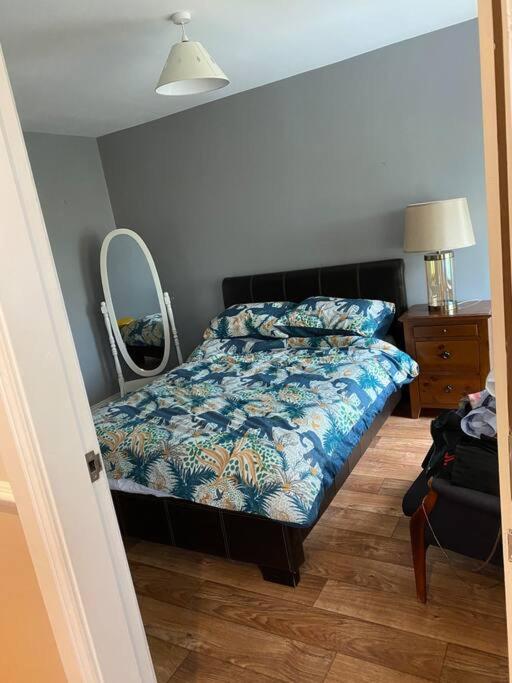 Cheerful 4-Bed Townhouse In Centre Of Newcastle Villa Newcastle  Kültér fotó