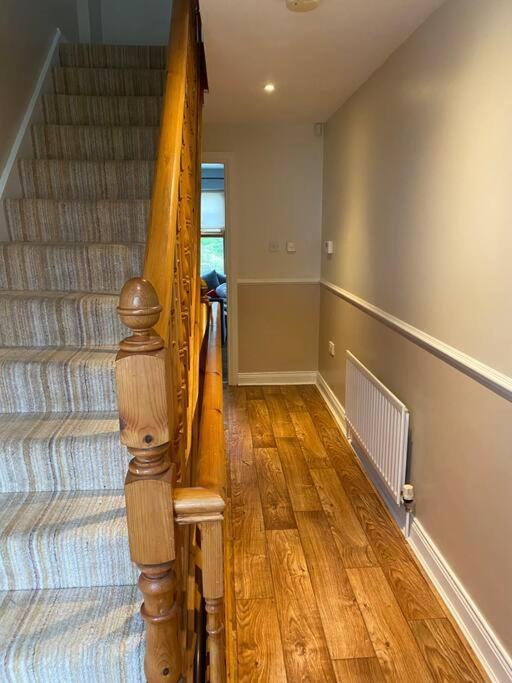 Cheerful 4-Bed Townhouse In Centre Of Newcastle Villa Newcastle  Kültér fotó